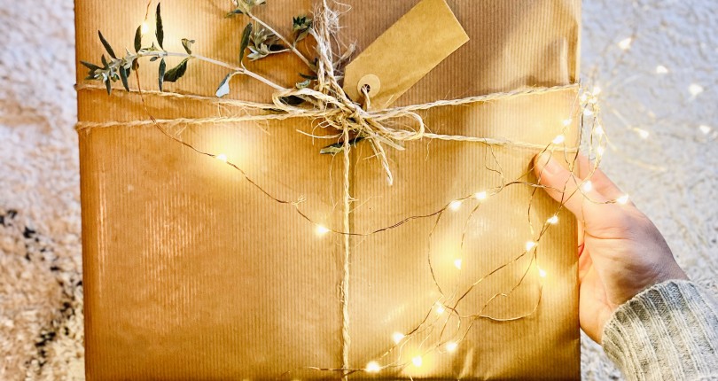 How To Give Gifts On A Budget