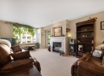 203-5685 EDGEWATER LN_05